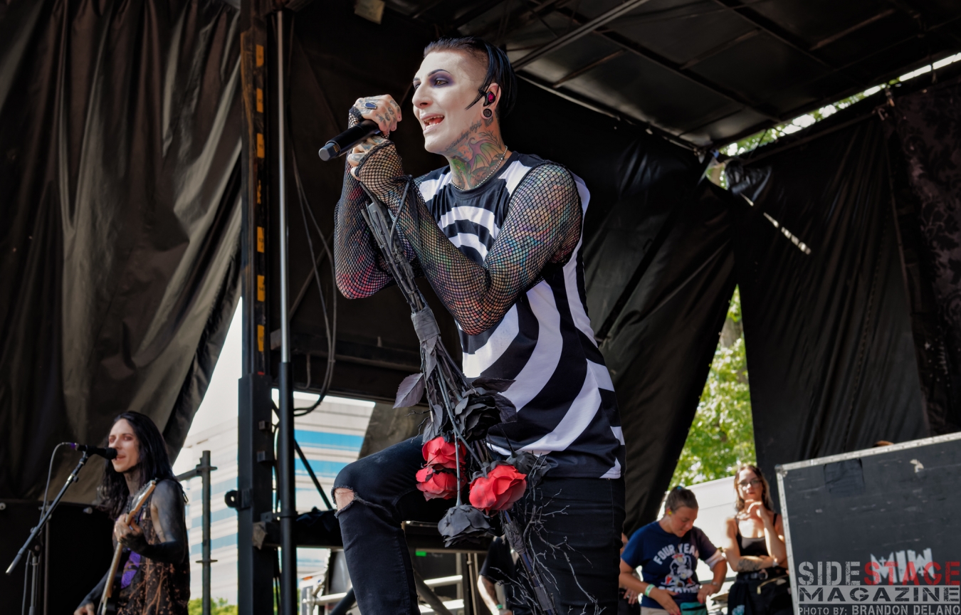 motionless in white warped tour