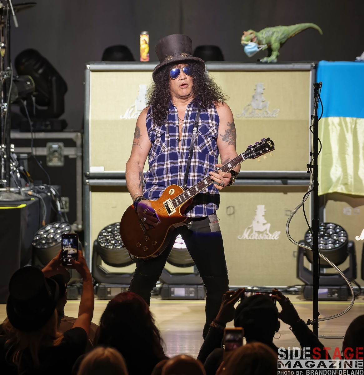 Slash Featuring Myles Kennedy: The River Is Rising Tour - Side Stage  Magazine