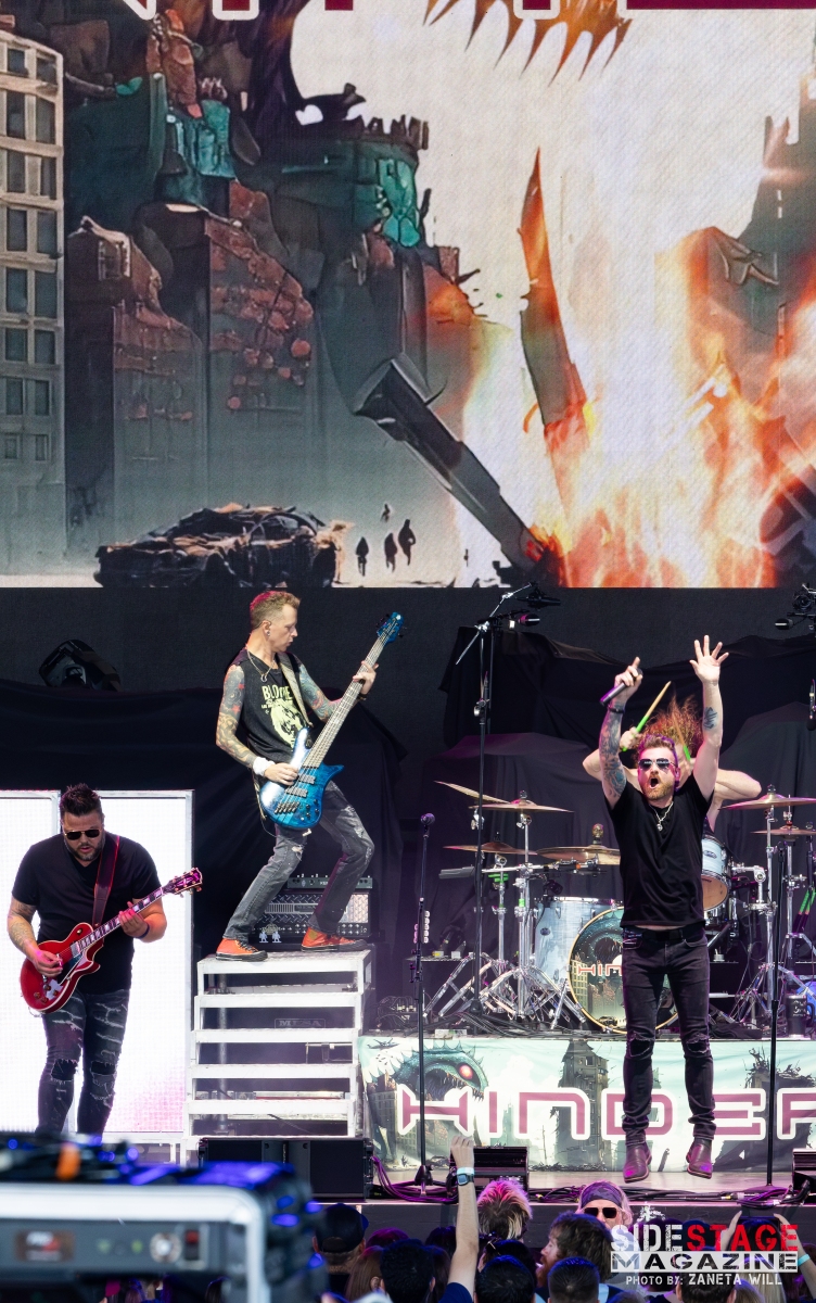 Hinder-10