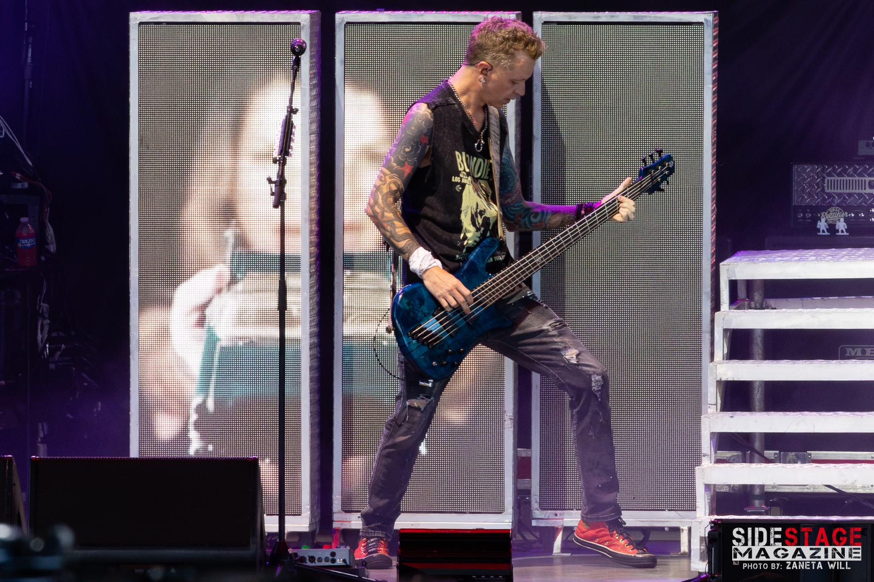Hinder-3