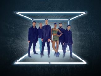 Fitz And The Tantrums' Gold-Certified "Handclap" Is Hot AC Radio Top 10 Hit, Band To Perform At Macy's Thanksgiving Day Parade
