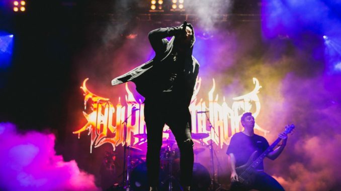 THY ART IS MURDER - Footage Of Vocalist C.J. McMahon's First Show Back With Band Released