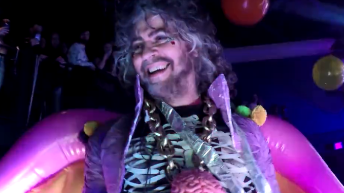 The Flaming Lips Release "There Should Be Unicorns (Live)" Video