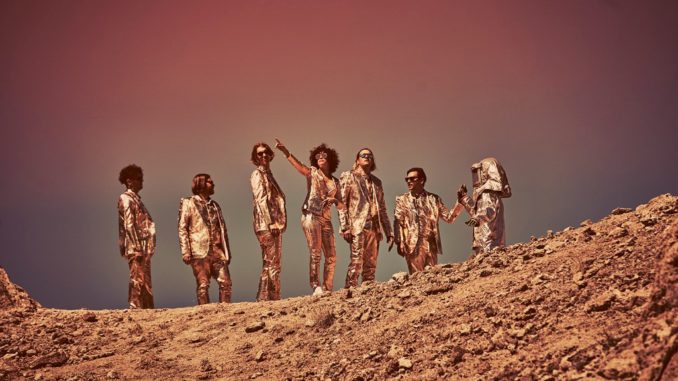 ARCADE FIRE LOOK FOR “SIGNS OF LIFE” ON NEW TRACK & VIDEO OUT NOW
