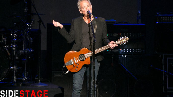 Lindsay Buckingham/Christine McVie at the Louisville Palace in Louisville, KY on 11-5-2017