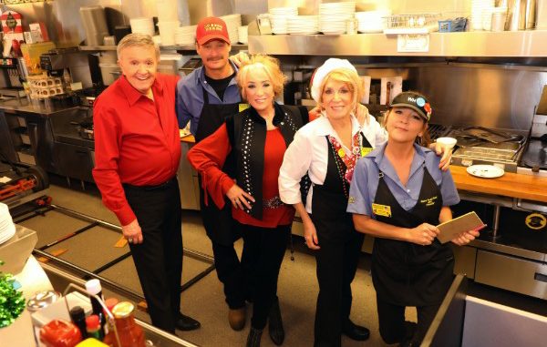 Kid Rock, Tanya Tucker, Gretchen Wilson and more cameo in Bill Anderson’s "Waffle House Christmas"