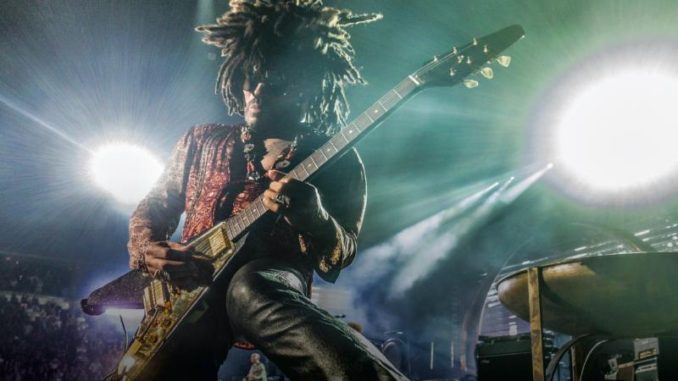 Lenny Kravitz Extends World Tour In North America Kicking Off On August 21!