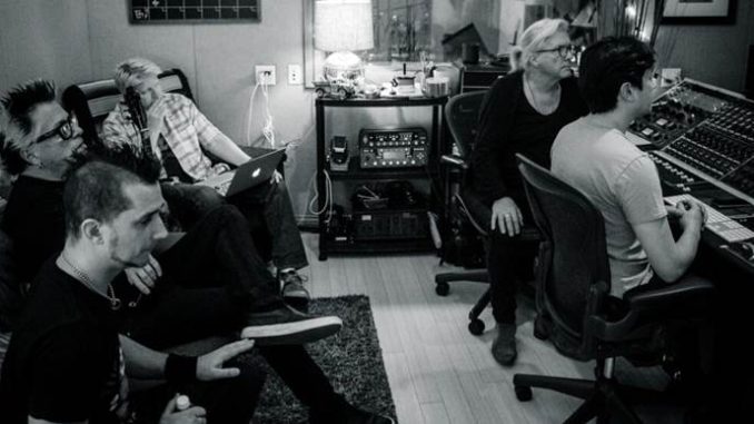 THE OFFSPRING Putting Finishing Touches On First Album In Seven Years; Intl Tour Kicks Off Tonight