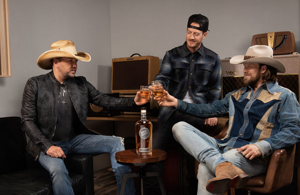 COUNTRY ARTISTS JASON ALDEAN AND FLORIDA GEORGIA LINE LAUNCH LATEST HIT: WOLF MOON BOURBON