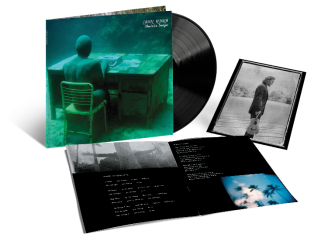 EDDIE VEDDER CELEBRATES ACCLAIMED UKULELE SONGS SOLO RELEASE WITH A PAIR OF VINYL REISSUES