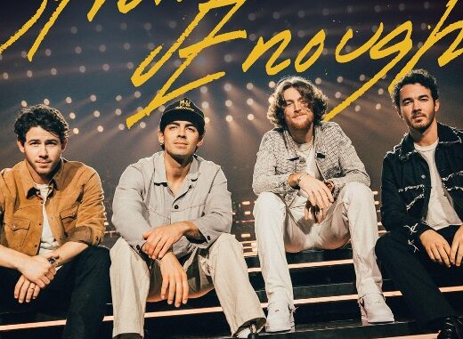 JONAS BROTHERS JOIN FORCES WITH BAILEY ZIMMERMAN FOR NEW SINGLE “STRONG ENOUGH” OUT NOW