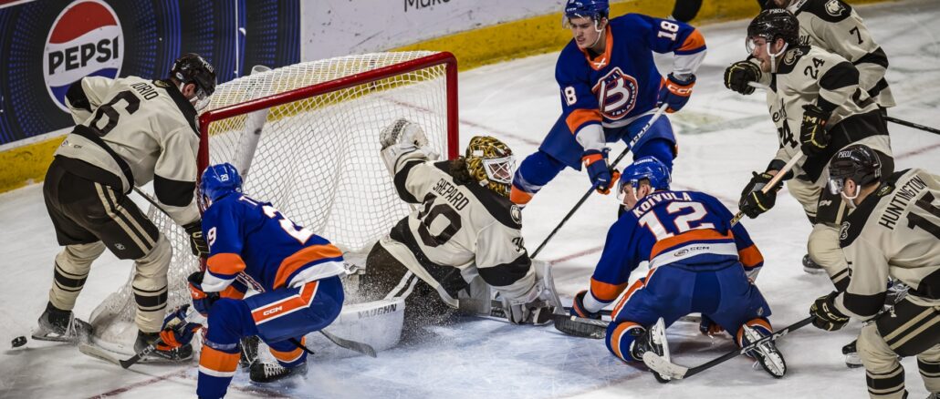 Bears Ride Into All-Star Break with 4-0 Win Over Islanders