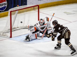 Frank Powers Bears to 5-1 Game 2 Win Over Phantoms