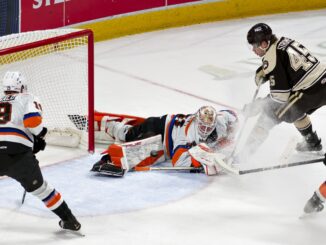 Frank's Pair Helps Give Bears 5-4 Win Over Phantoms