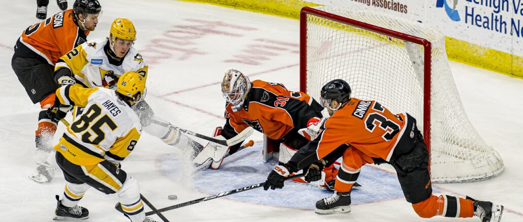 Penguins Edge Out Phantoms in Thrilling Nail-Biter at PPL Center