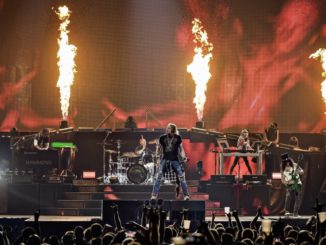 Guns n Roses Not In This Lifetime Tour 10/19/2017